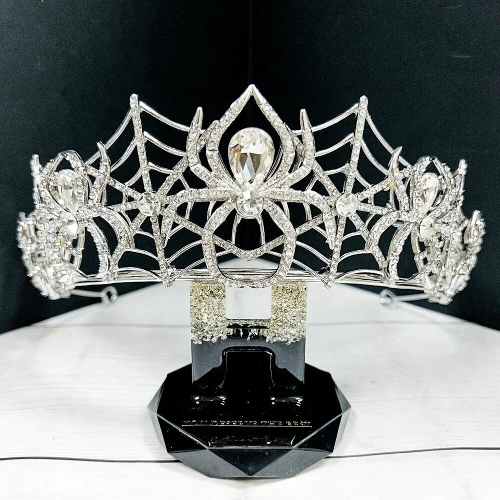Halloween crown, Cosplay crown, silver spider crown, Gothic wedding headpiece